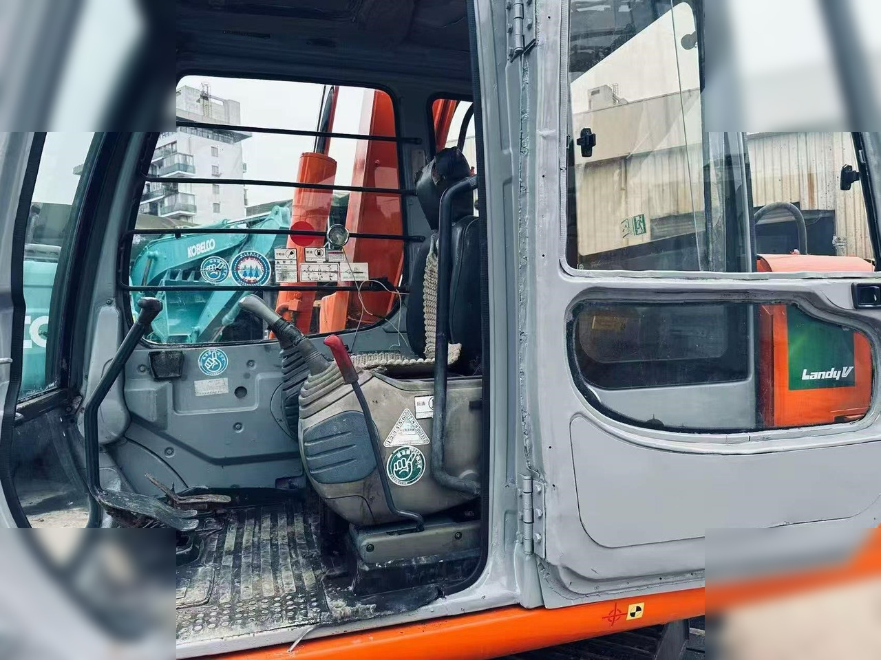 KOMATSU PC60 LC-5 - Верижен багер: снимка 5 KOMATSU PC60 LC-5 - Верижен багер: снимка 5