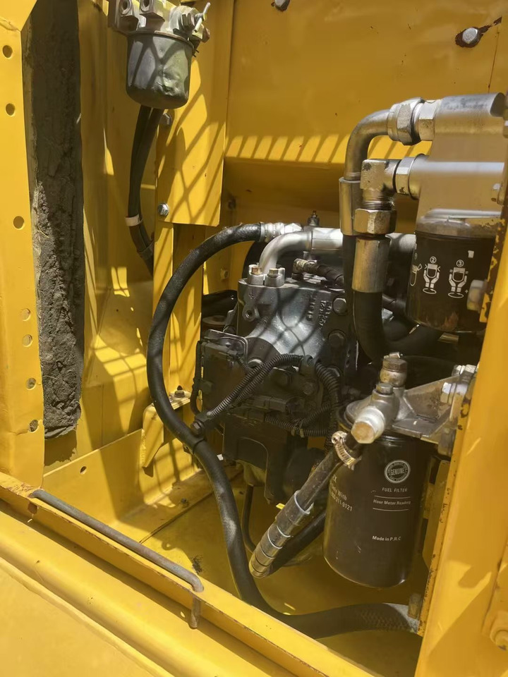 KOMATSU pc130-7 - Верижен багер: снимка 3 KOMATSU pc130-7 - Верижен багер: снимка 3