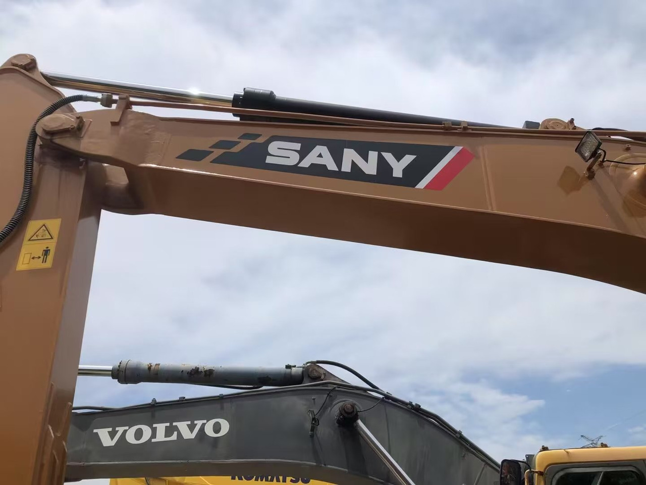 SANY SY365H - Верижен багер: снимка 4 SANY SY365H - Верижен багер: снимка 4