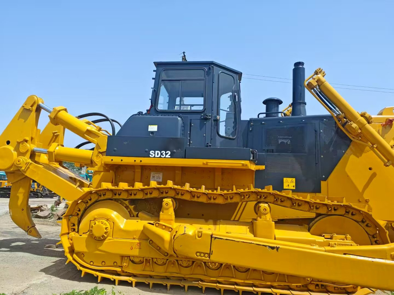 SHANTUI SD32 - Булдозер: снимка 4 SHANTUI SD32 - Булдозер: снимка 4