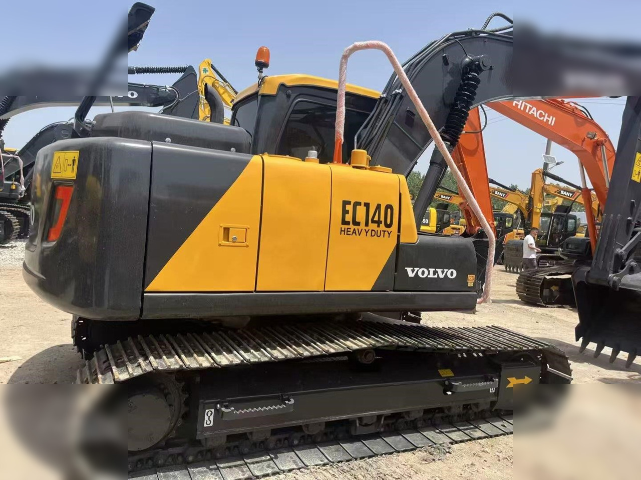 VOLVO EC140 - Верижен багер: снимка 2 VOLVO EC140 - Верижен багер: снимка 2