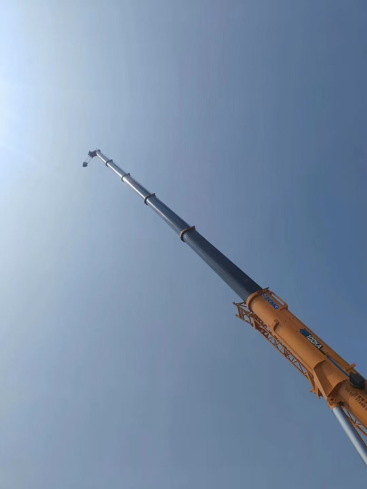 XCMG 70-TON - Автокран: снимка 3 XCMG 70-TON - Автокран: снимка 3