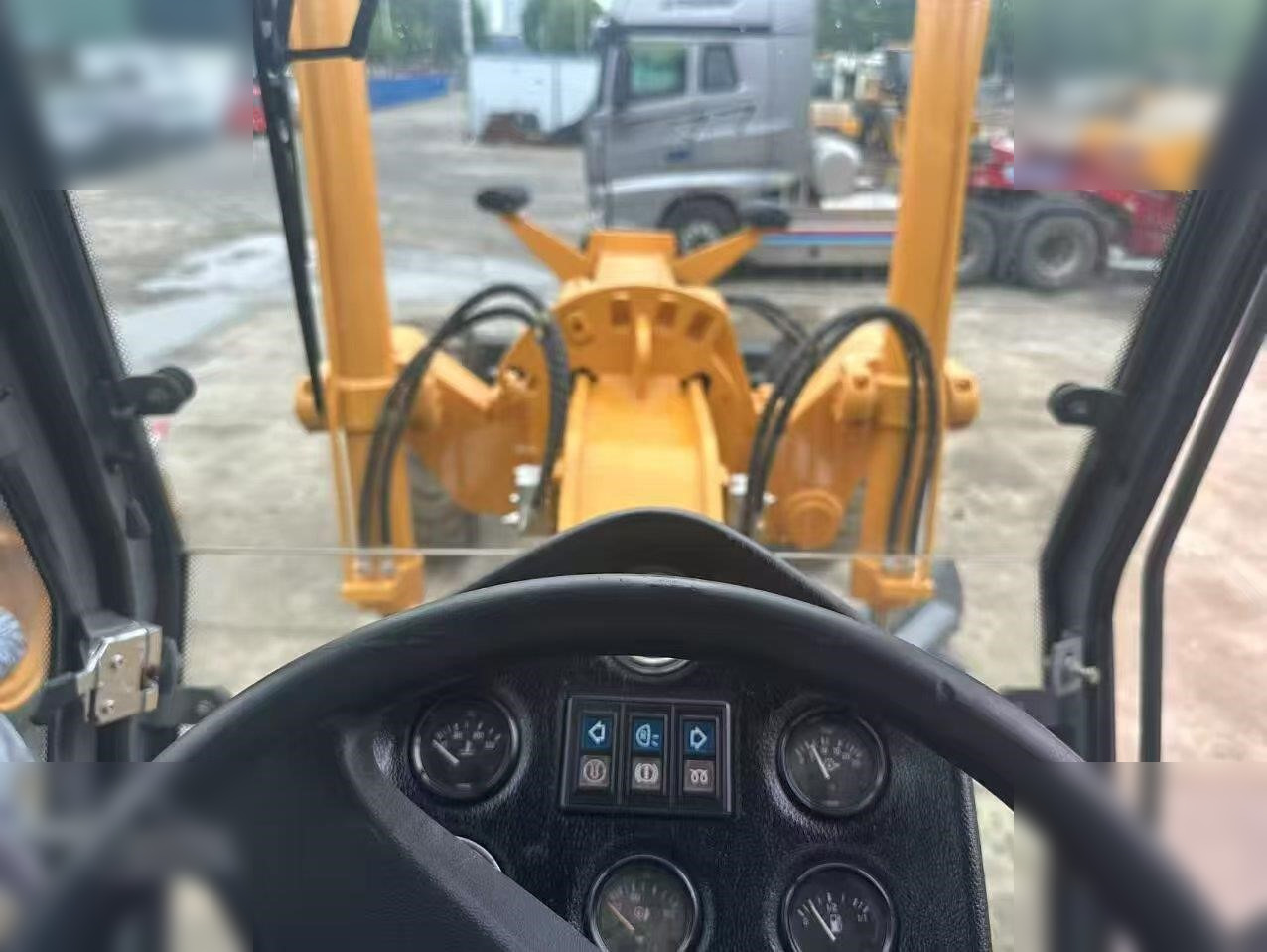 XCMG GR2153 - Грейдер: снимка 3 XCMG GR2153 - Грейдер: снимка 3