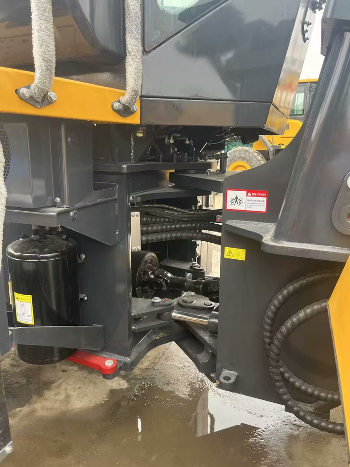 XCMG ZL50GN - Колесен товарач: снимка 5 XCMG ZL50GN - Колесен товарач: снимка 5