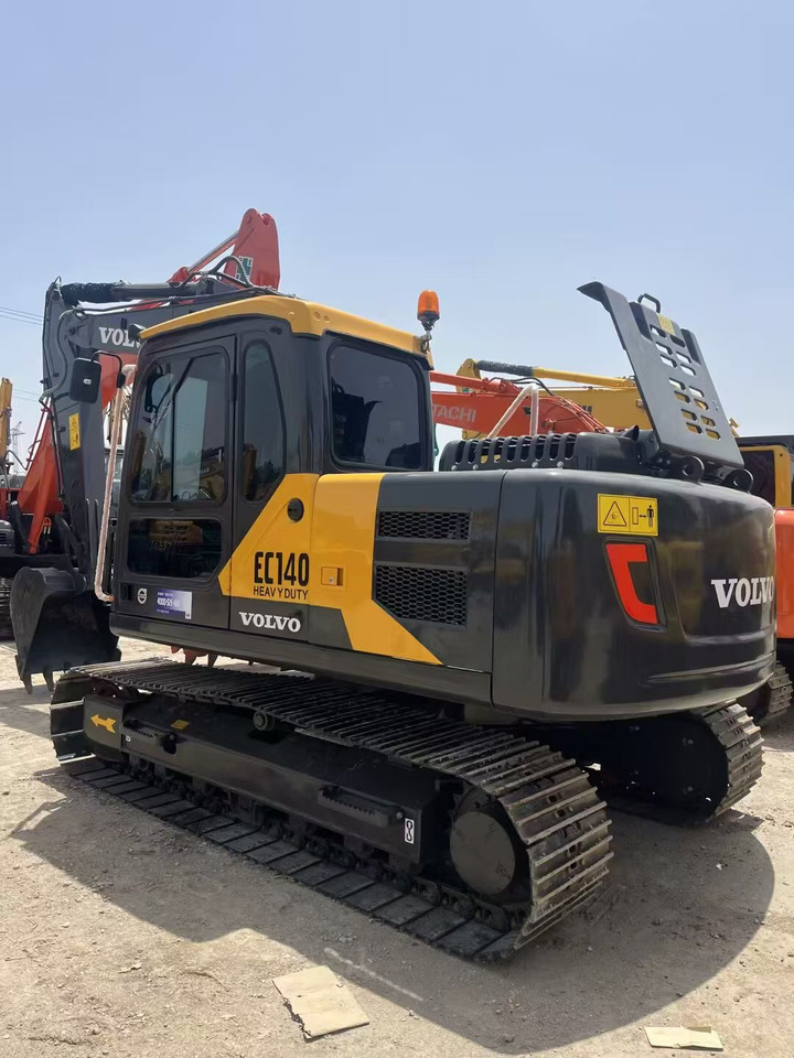 Volvo EC140 - Верижен багер: снимка 3 Volvo EC140 - Верижен багер: снимка 3
