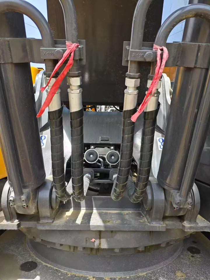 Volvo EC2500L - Верижен багер: снимка 3 Volvo EC2500L - Верижен багер: снимка 3