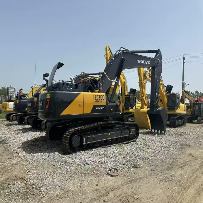Volvo EC300 - Верижен багер: снимка 2 Volvo EC300 - Верижен багер: снимка 2
