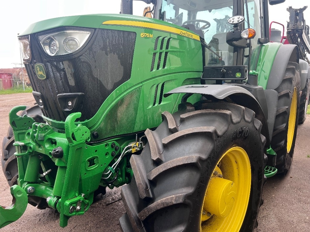 John Deere 6175 M - Трактор: снимка 1 John Deere 6175 M - Трактор: снимка 1