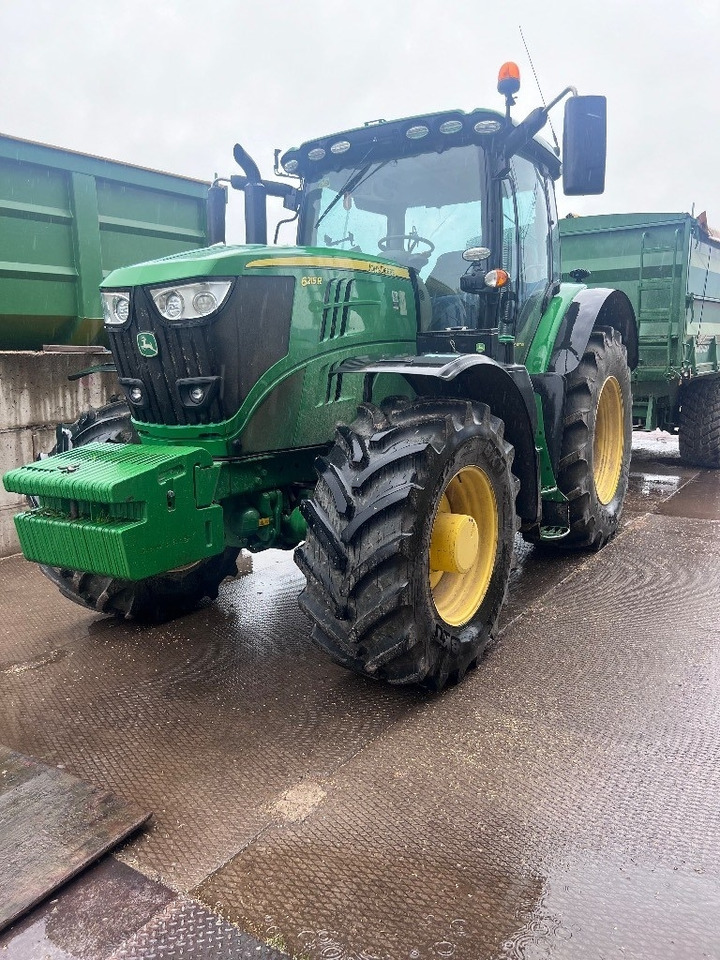 John Deere 6215 R Ultimate - Трактор: снимка 1 John Deere 6215 R Ultimate - Трактор: снимка 1