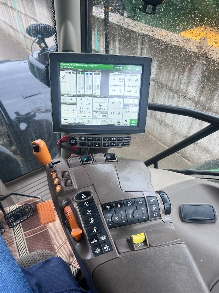 John Deere 6215 R Ultimate - Трактор: снимка 4 John Deere 6215 R Ultimate - Трактор: снимка 4