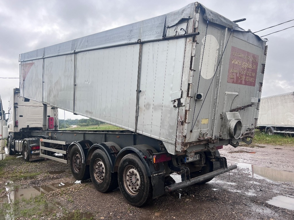 Wielton 45M3 - Селскостопанско ремарке самосвал: снимка 2 Wielton 45M3 - Селскостопанско ремарке самосвал: снимка 2