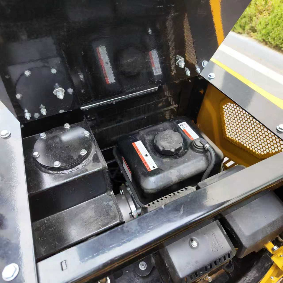 Smaller 0.6ton mini excavator Small digger - Строителна техника: снимка 4 Smaller 0.6ton mini excavator Small digger - Строителна техника: снимка 4