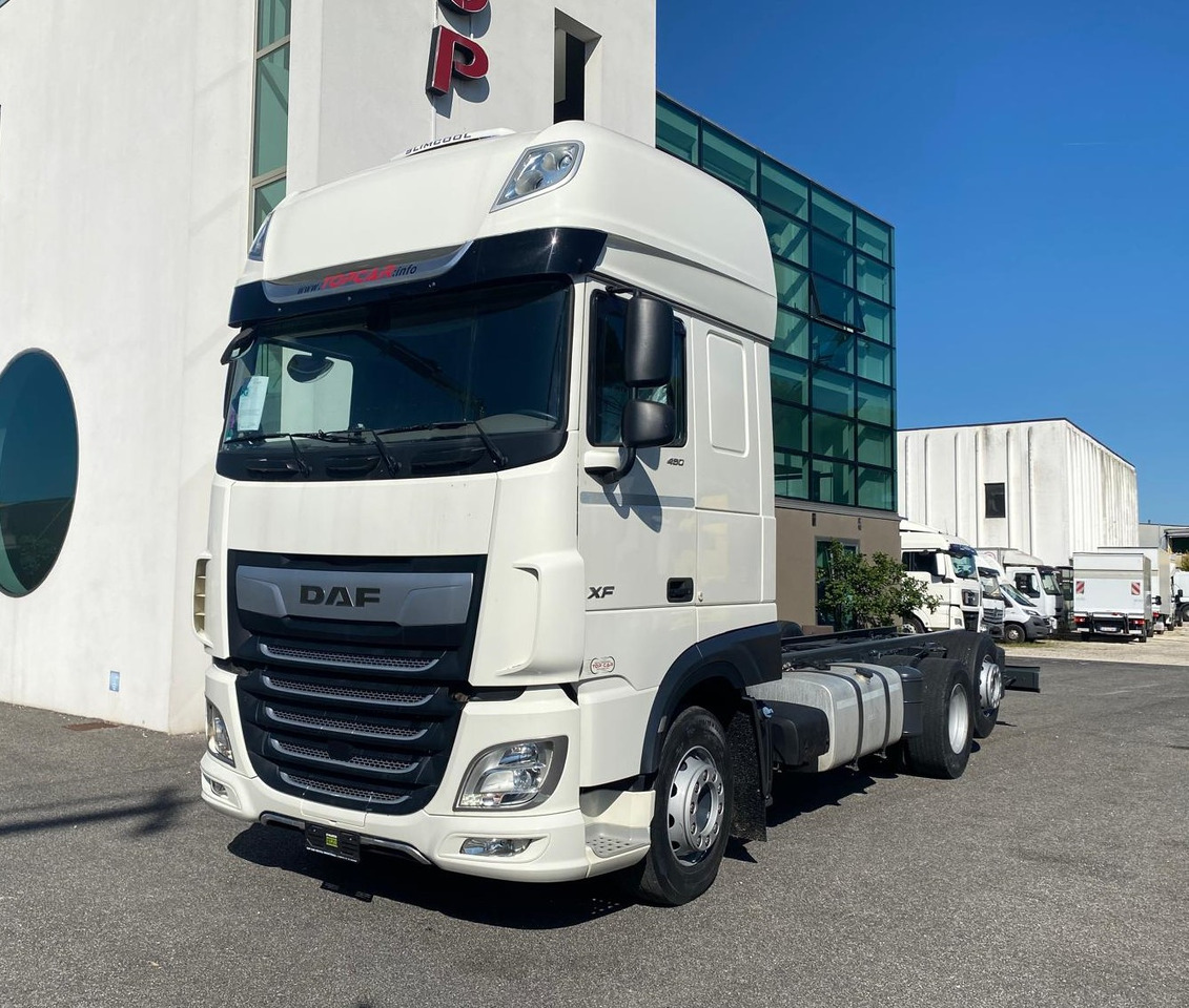 DAF XF 480 - Шаси кабина: снимка 2 DAF XF 480 - Шаси кабина: снимка 2