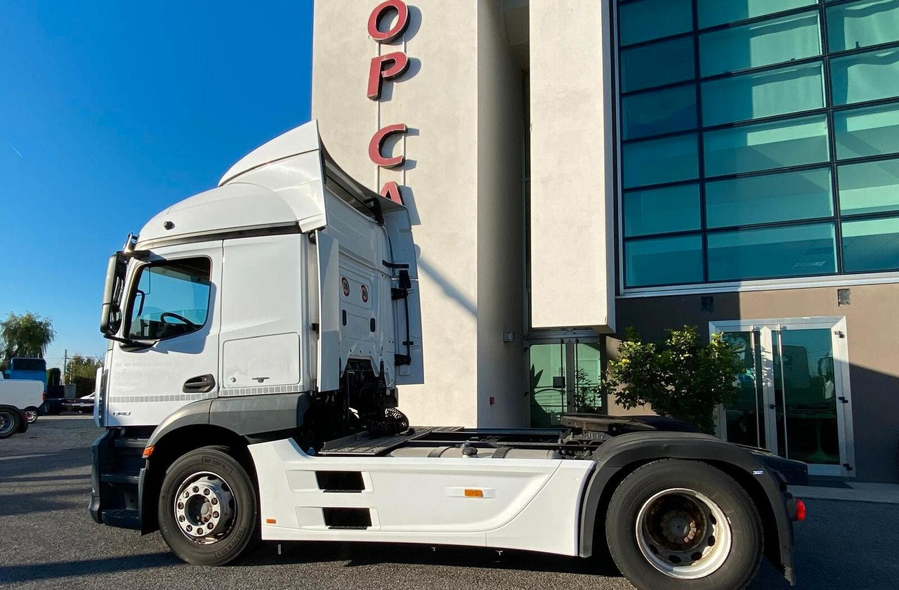 MERCEDES ACTROS 18.40 TRATTORE STRADALE EURO 6 - Друга техника: снимка 3 MERCEDES ACTROS 18.40 TRATTORE STRADALE EURO 6 - Друга техника: снимка 3