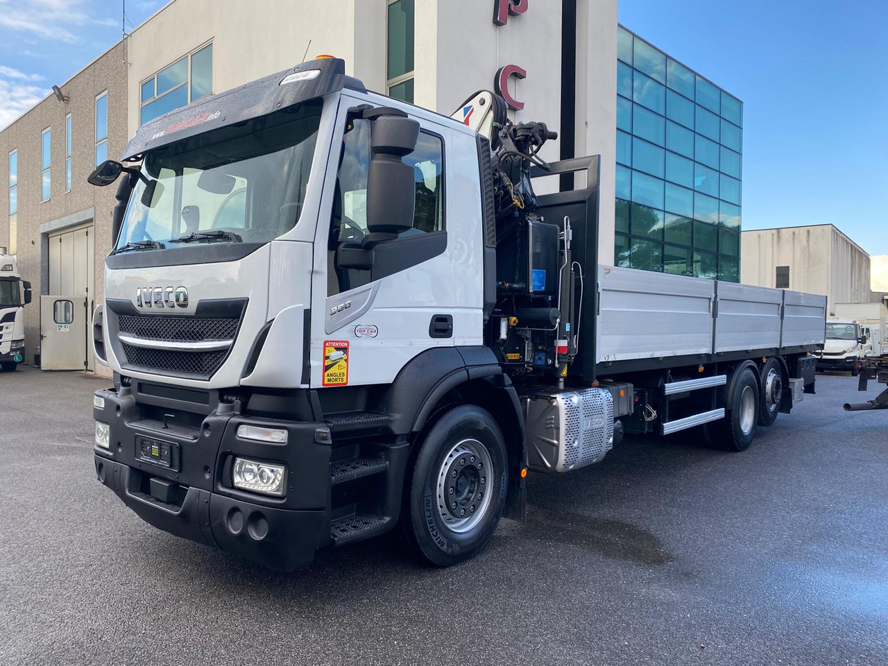 IVECO AD260S36 - Бордови камион: снимка 2 IVECO AD260S36 - Бордови камион: снимка 2