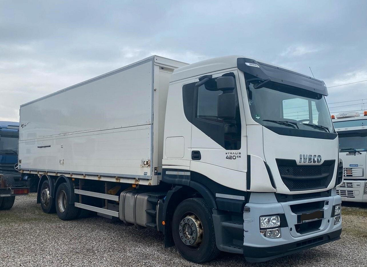 IVECO STRALIS 420 CASSONE E SPONDA EURO 6 2015 - Камион фургон: снимка 1 IVECO STRALIS 420 CASSONE E SPONDA EURO 6 2015 - Камион фургон: снимка 1