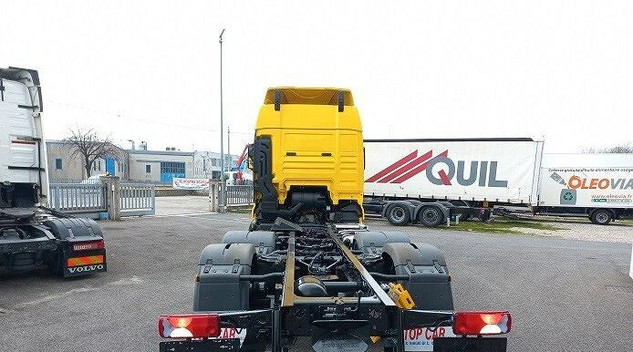 Шаси кабина MAN TGX 26.500 EURO 6 2019 A TELAIO FULL OPTIONAL: снимка 7