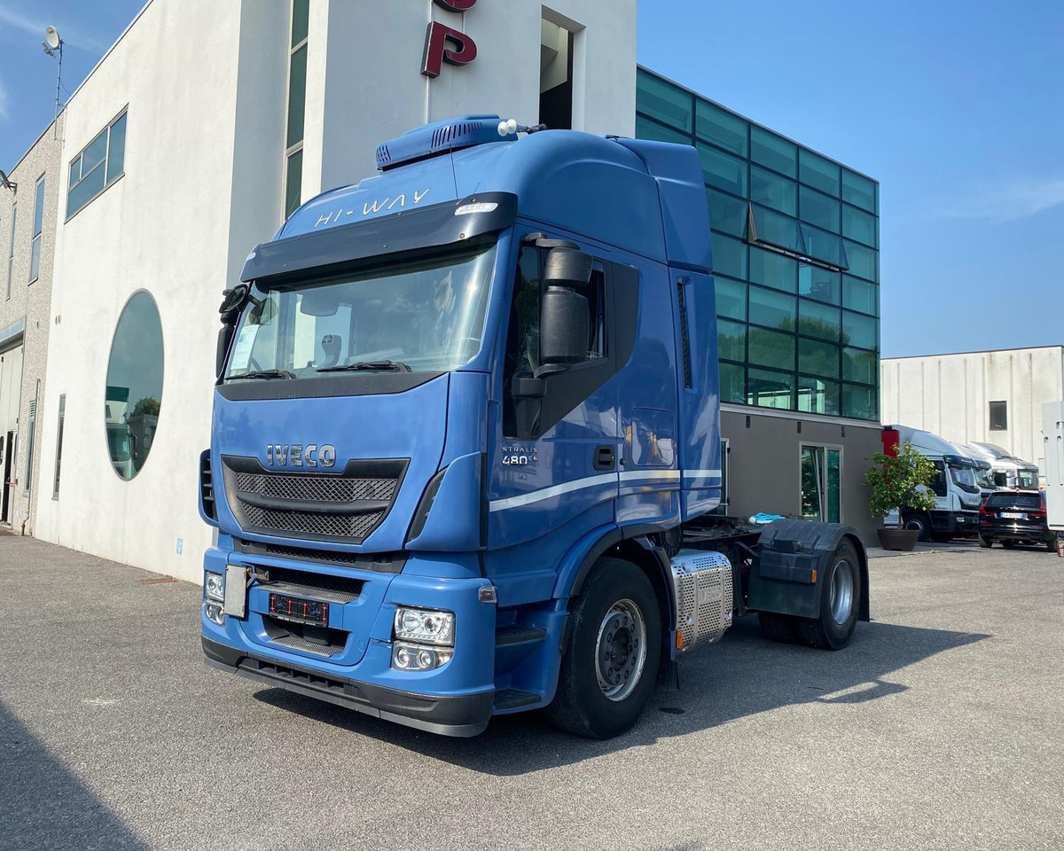 IVECO AS440T/P - Влекач: снимка 1 IVECO AS440T/P - Влекач: снимка 1