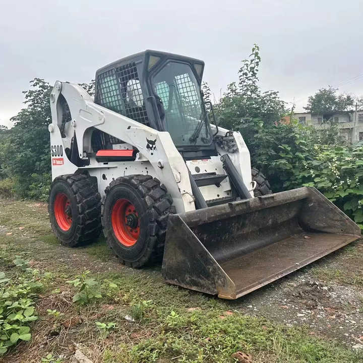 BOBCAT Brand Skid Loader S300 Used Machine Hot Sale - Колесен товарач: снимка 1 BOBCAT Brand Skid Loader S300 Used Machine Hot Sale - Колесен товарач: снимка 1