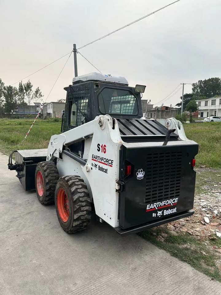 BOBCAT S16 - Мини челен товарач: снимка 5 BOBCAT S16 - Мини челен товарач: снимка 5