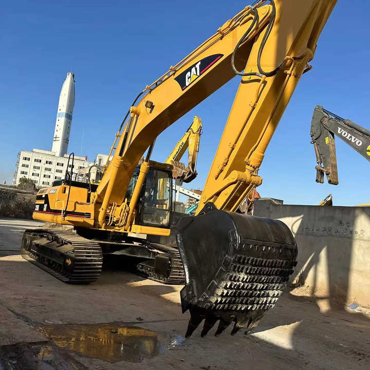 Budget-Friendly Cat 325BL Excavator| Original Parts, No Major Repairs, Global Shipping Available! - Верижен багер: снимка 1 Budget-Friendly Cat 325BL Excavator| Original Parts, No Major Repairs, Global Shipping Available! - Верижен багер: снимка 1