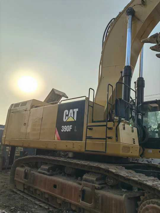 Cat 390F Gold Supplier Good Price Best Price 90tons Used Caterpillar 390F Good Price Used Caterpillar 390F - Верижен багер: снимка 5 Cat 390F Gold Supplier Good Price Best Price 90tons Used Caterpillar 390F Good Price Used Caterpillar 390F - Верижен багер: снимка 5