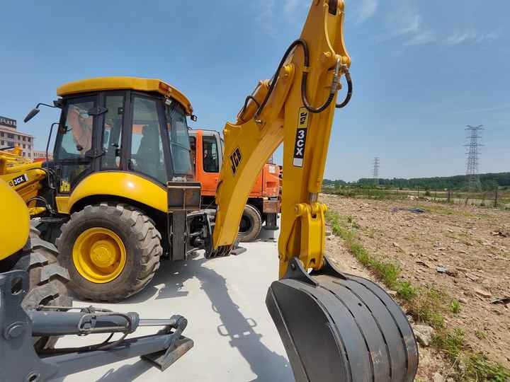 Cheap Price JCB 3CX Backhoe Loader in Excellent Condition for Sale JCB3CX JCB 4CX Available for Sale - Багер-товарач: снимка 2 Cheap Price JCB 3CX Backhoe Loader in Excellent Condition for Sale JCB3CX JCB 4CX Available for Sale - Багер-товарач: снимка 2