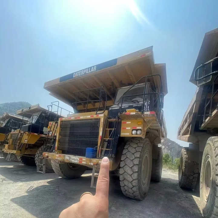 Cheap Price Used Japan Original Caterpillar Cat777D for Sale,7 Tons Used Cat 777D With Good Quality in Stock - Кариерен самосвал: снимка 3 Cheap Price Used Japan Original Caterpillar Cat777D for Sale,7 Tons Used Cat 777D With Good Quality in Stock - Кариерен самосвал: снимка 3