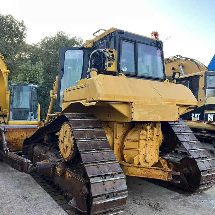Good Condition D6h Mini Bulldozer New Crawler Bulldozer with Parts Price Bulldozers - Булдозер: снимка 3 Good Condition D6h Mini Bulldozer New Crawler Bulldozer with Parts Price Bulldozers - Булдозер: снимка 3