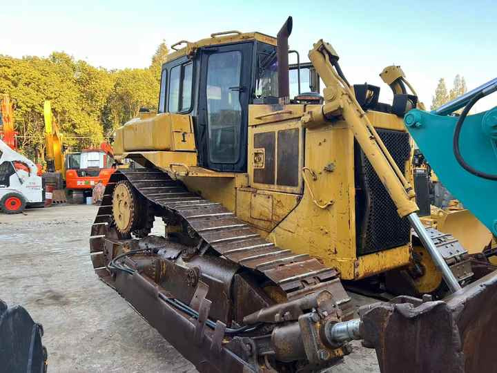 Good Condition D6h Mini Bulldozer New Crawler Bulldozer with Parts Price Bulldozers - Булдозер: снимка 5 Good Condition D6h Mini Bulldozer New Crawler Bulldozer with Parts Price Bulldozers - Булдозер: снимка 5