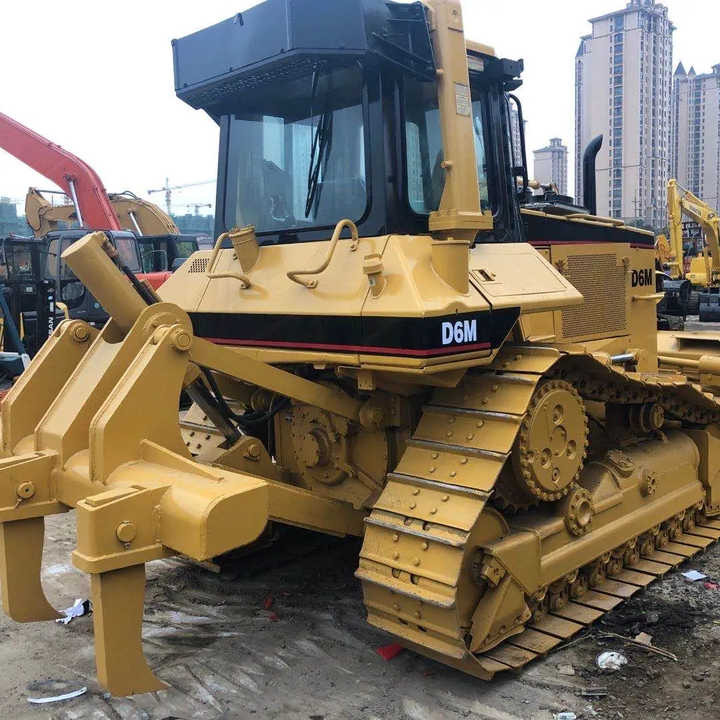 Good Condition D6m Mini Bulldozer New Crawler Bulldozer with Parts Price Bulldozers - Булдозер: снимка 4 Good Condition D6m Mini Bulldozer New Crawler Bulldozer with Parts Price Bulldozers - Булдозер: снимка 4