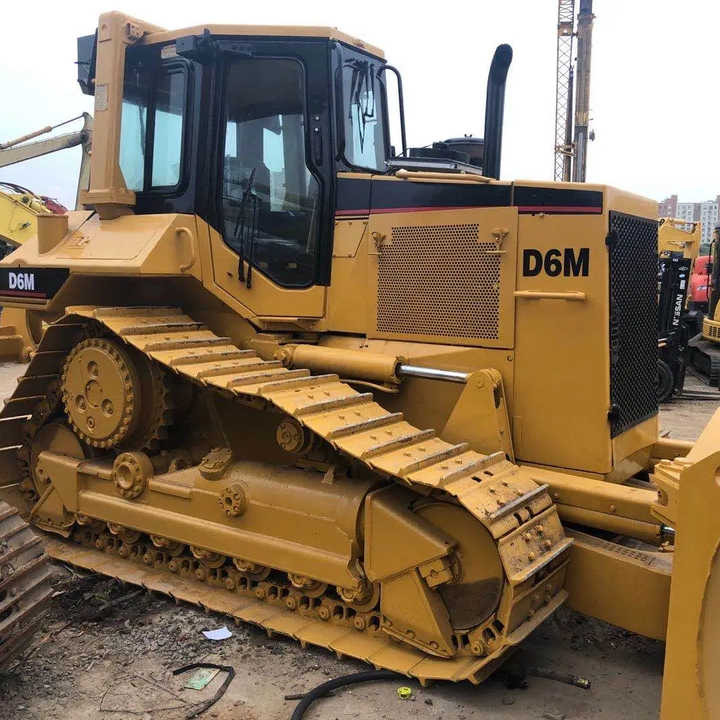 Good Condition D6m Mini Bulldozer New Crawler Bulldozer with Parts Price Bulldozers - Булдозер: снимка 2 Good Condition D6m Mini Bulldozer New Crawler Bulldozer with Parts Price Bulldozers - Булдозер: снимка 2