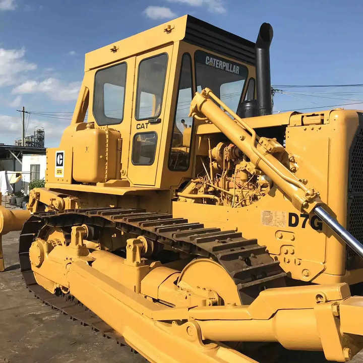 Good Condition D7G Mini Bulldozer New Crawler Bulldozer with Parts Price Bulldozers - Булдозер: снимка 2 Good Condition D7G Mini Bulldozer New Crawler Bulldozer with Parts Price Bulldozers - Булдозер: снимка 2