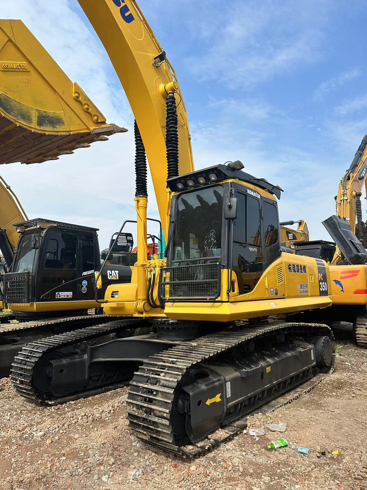 KOMATSU Crawler excavator Low Price Used Construction Machinery Komatsu PC350-7 Hydraulic Excavator for Earthmoving and Construction Site Hot Sale - Верижен багер: снимка 1 KOMATSU Crawler excavator Low Price Used Construction Machinery Komatsu PC350-7 Hydraulic Excavator for Earthmoving and Construction Site Hot Sale - Верижен багер: снимка 1