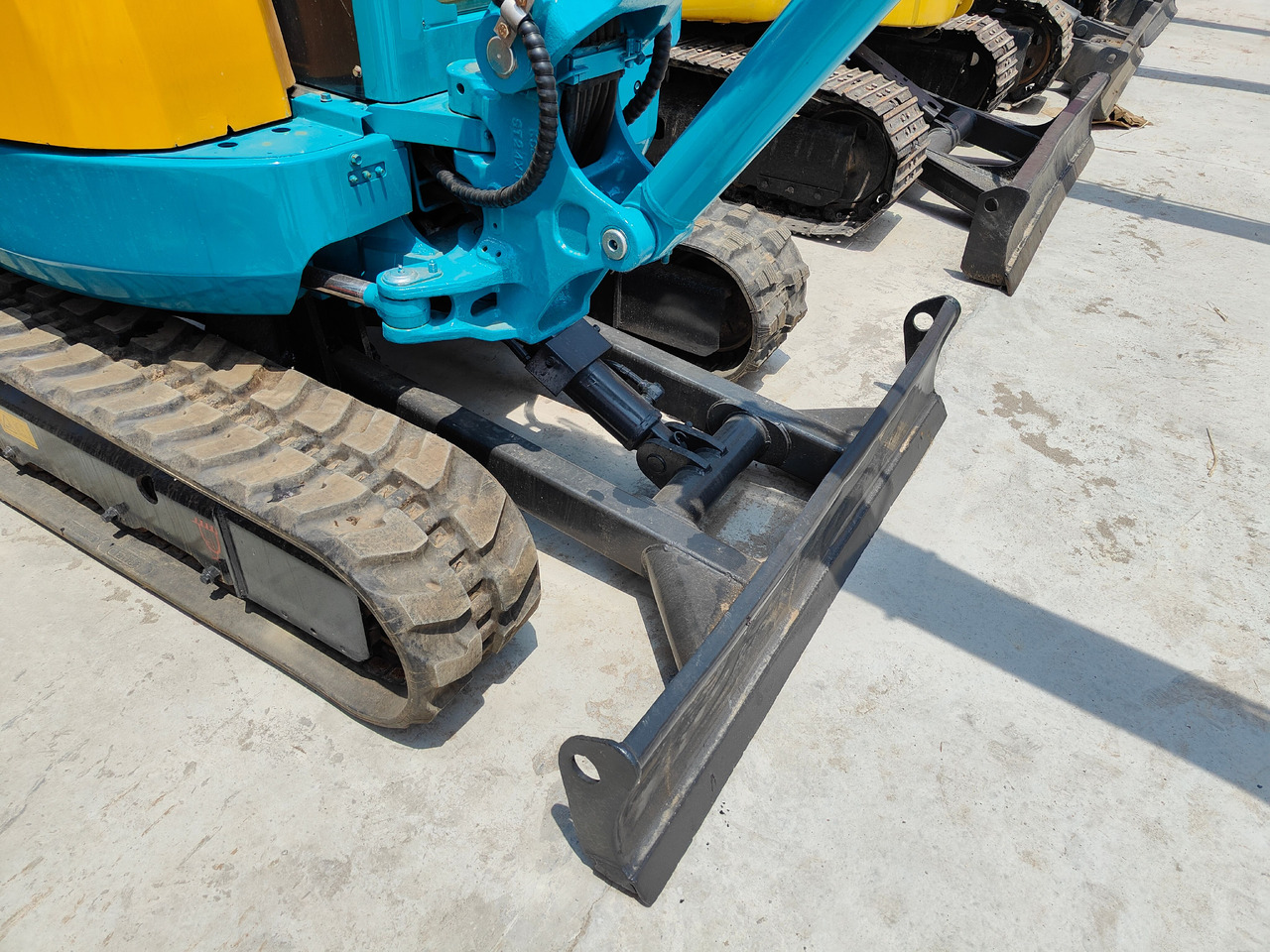 KUBOTA Kubota U25 - Мини багер: снимка 5 KUBOTA Kubota U25 - Мини багер: снимка 5