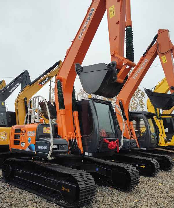 Original Hitachi ZX120 Crawler Excavator Low Hours Perfect for Various Projects Available Used Excavators for Sale - Верижен багер: снимка 2 Original Hitachi ZX120 Crawler Excavator Low Hours Perfect for Various Projects Available Used Excavators for Sale - Верижен багер: снимка 2