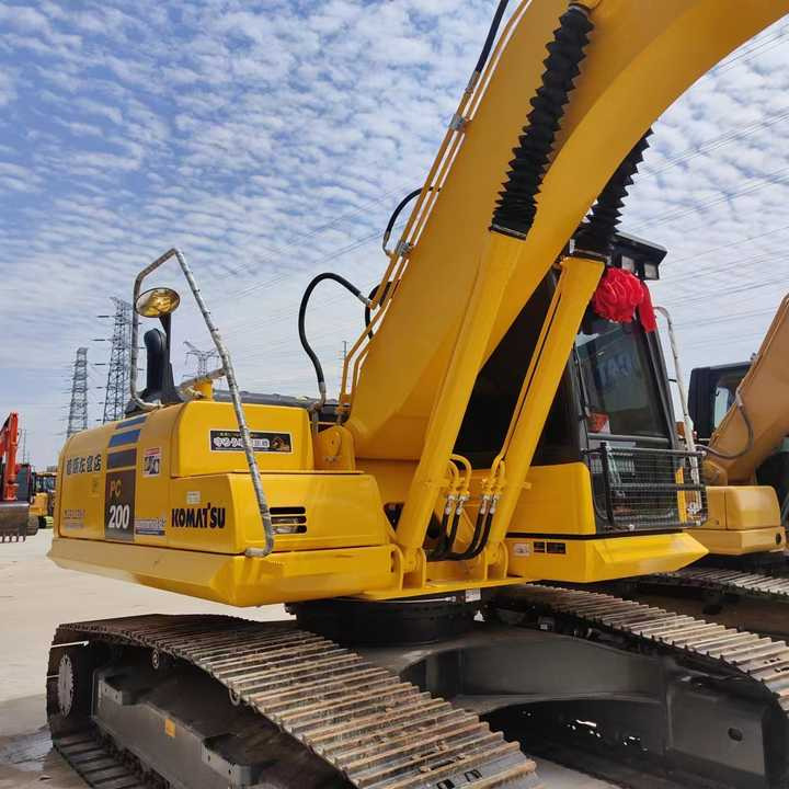 PC200-8 Low Working Hour Second Hand 20 Ton Excavator Komatsu Pc200-8 Crawler Excavator Used Komatsu Excavator PC200-8N1 - Багер: снимка 5 PC200-8 Low Working Hour Second Hand 20 Ton Excavator Komatsu Pc200-8 Crawler Excavator Used Komatsu Excavator PC200-8N1 - Багер: снимка 5