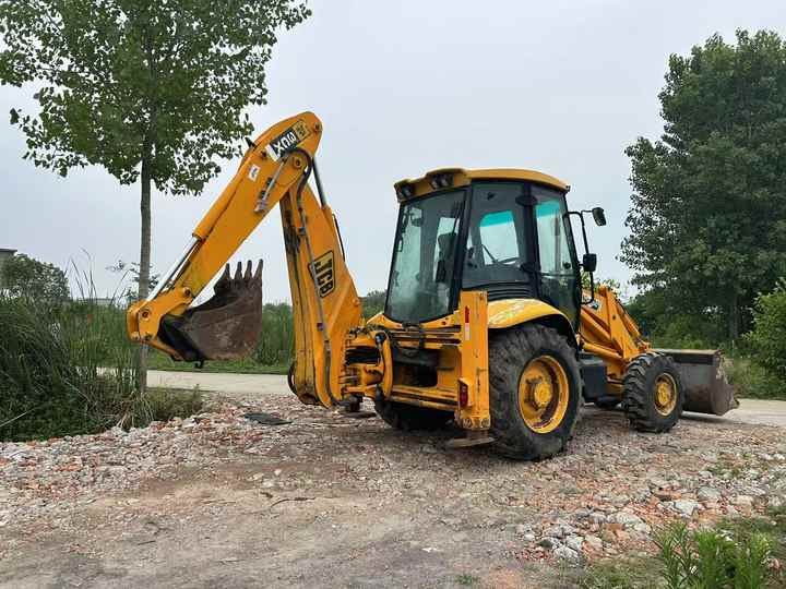Second Hand Retroexcavadora JCB 3cx Backhoe Loader Multi Functional Original JCB Backhoe Loader 3CX 4CX 4x4 Good Quality Price - Багер-товарач: снимка 3 Second Hand Retroexcavadora JCB 3cx Backhoe Loader Multi Functional Original JCB Backhoe Loader 3CX 4CX 4x4 Good Quality Price - Багер-товарач: снимка 3