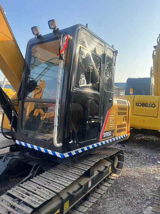 USED Sany 95 Excavator with Good Condition for Sale - Верижен багер: снимка 3 USED Sany 95 Excavator with Good Condition for Sale - Верижен багер: снимка 3