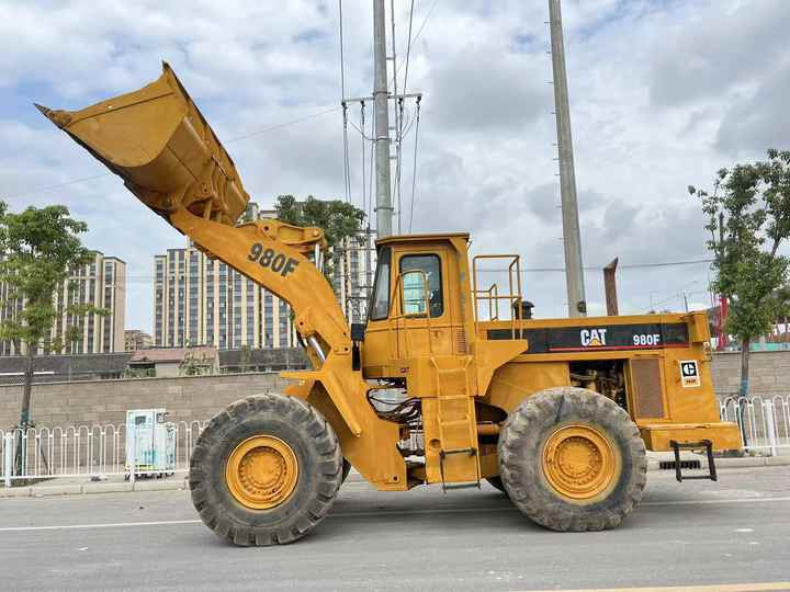Used CAT 980f 980g 980c Wheel Loader Second Hand Condition CAT 966H 966F 966E 966G Front Loaders for Sale - Колесен товарач: снимка 3 Used CAT 980f 980g 980c Wheel Loader Second Hand Condition CAT 966H 966F 966E 966G Front Loaders for Sale - Колесен товарач: снимка 3