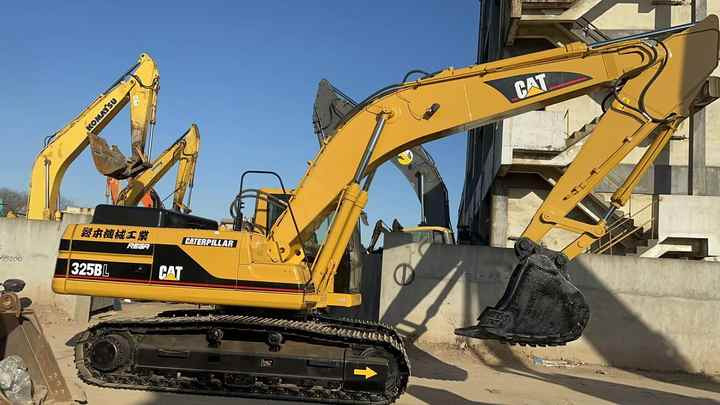 Used Digger CAT 325BL Construction Machinery Construction Digger Used CAT 325BL Cheap Excavator - Верижен багер: снимка 4 Used Digger CAT 325BL Construction Machinery Construction Digger Used CAT 325BL Cheap Excavator - Верижен багер: снимка 4