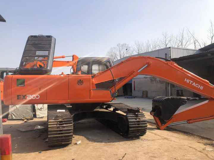 Used Excavator Hitachi Ex200 for Sale, Original Excavator for Sale - Верижен багер: снимка 5 Used Excavator Hitachi Ex200 for Sale, Original Excavator for Sale - Верижен багер: снимка 5