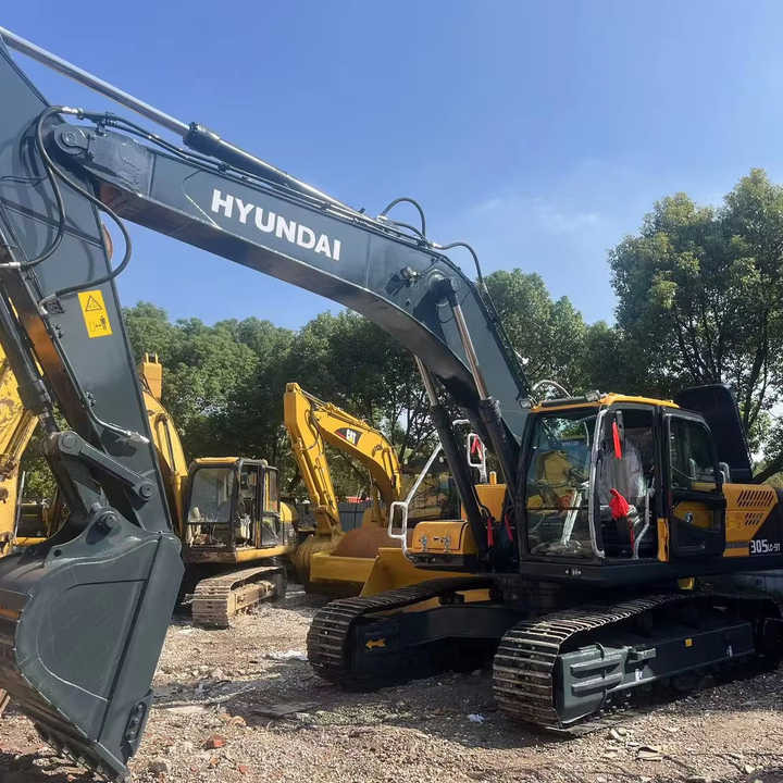 Верижен багер Used HYUNDAI 305LC-9T Crawler Excavator with Good Performance Hyundai30 Tons Earthmoving Machinery with Low Price  On-sale: снимка 1