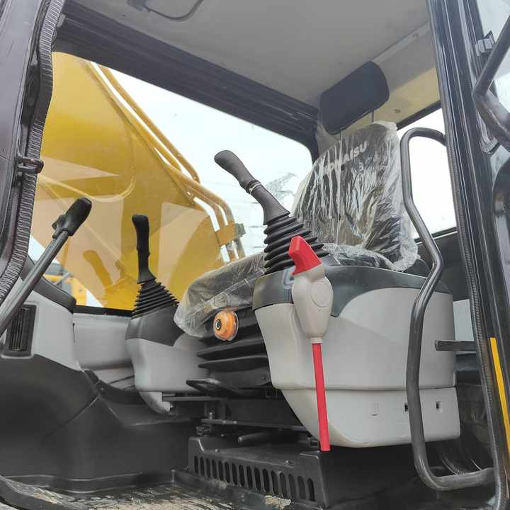 Used Japan Brand komatsu Pc360-7 Excavator for Sale komatsu Pc300 350 360 400 Excavator - Верижен багер: снимка 3 Used Japan Brand komatsu Pc360-7 Excavator for Sale komatsu Pc300 350 360 400 Excavator - Верижен багер: снимка 3