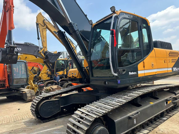 Used Korea Brand hyundai 305-9 Excavator 30tons with High Power and Excellent Performance Hot Sale - Верижен багер: снимка 3 Used Korea Brand hyundai 305-9 Excavator 30tons with High Power and Excellent Performance Hot Sale - Верижен багер: снимка 3