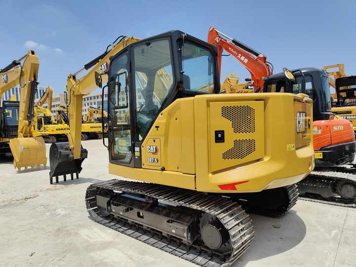 Used Mini Caterpillar 307.5 Excavator in High Quality for Sale - Мини багер: снимка 2 Used Mini Caterpillar 307.5 Excavator in High Quality for Sale - Мини багер: снимка 2