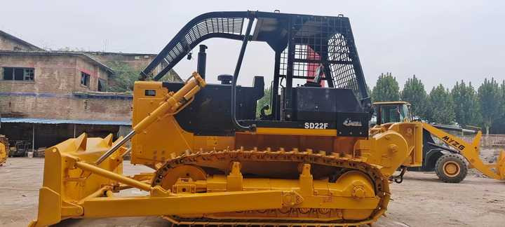 Used Shantui SD22 New Model Bulldozer Second Hand Machine Popular Brand Shantui Hydraulic Machinery - Булдозер: снимка 2 Used Shantui SD22 New Model Bulldozer Second Hand Machine Popular Brand Shantui Hydraulic Machinery - Булдозер: снимка 2