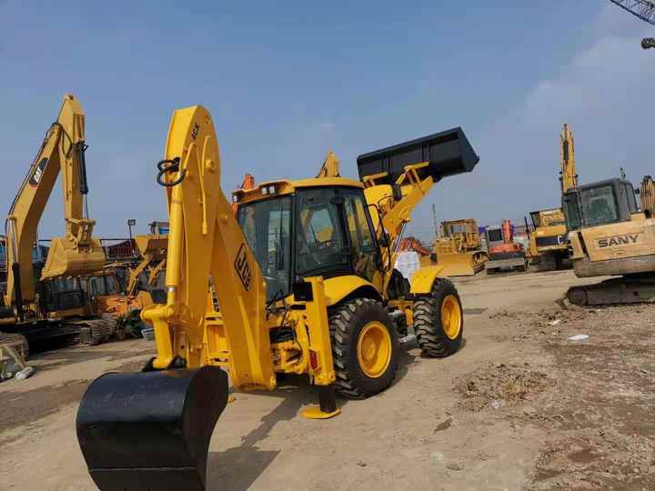 Used Small Bakchoe Loader JCB 4CX Towable Backhoe/3cx 4cx Jcb Backhoe Loader for Sale - Багер-товарач: снимка 3 Used Small Bakchoe Loader JCB 4CX Towable Backhoe/3cx 4cx Jcb Backhoe Loader for Sale - Багер-товарач: снимка 3