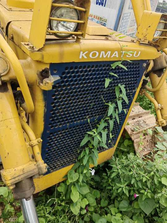 Булдозер Used komatsu D60P Bulldozer Used Swamp Bulldozer komatsu D60p D60p for Sale: снимка 6