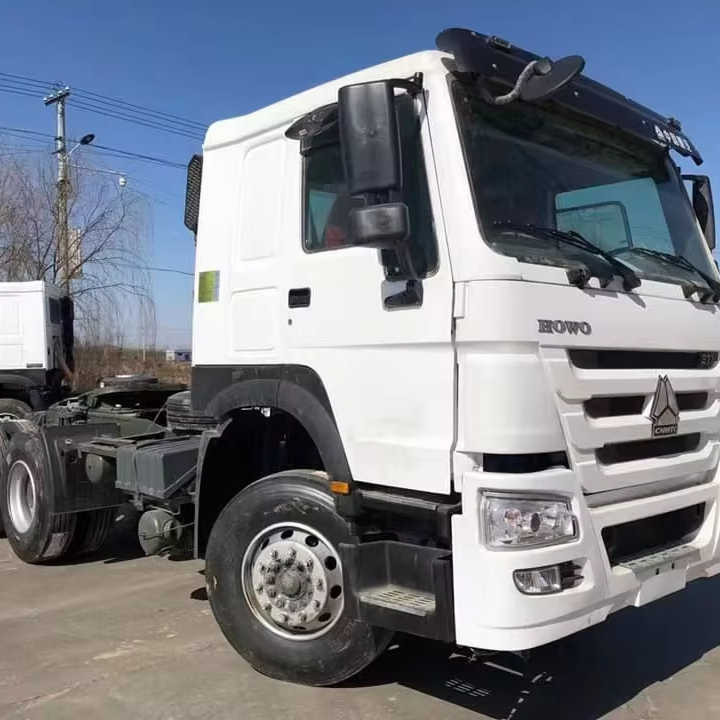 Used HOWO Truck Head Semi-trailer Head Trailer Head - Влекач: снимка 1 Used HOWO Truck Head Semi-trailer Head Trailer Head - Влекач: снимка 1